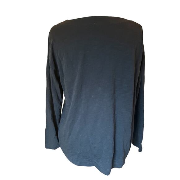 Lilla P Black Yoke Front Hi-Low Tee in Loose Knit Slub - Large - Picture 2 of 6